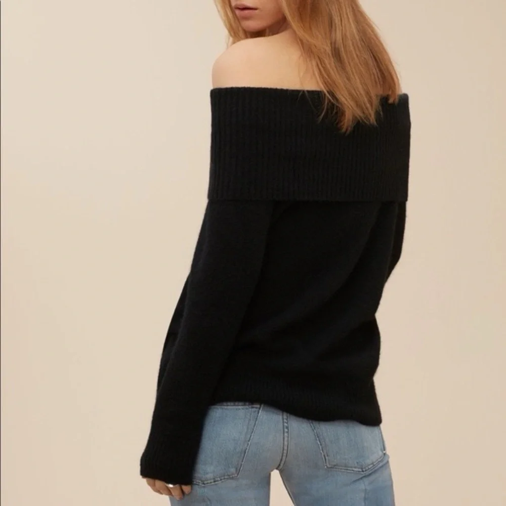 Aritzia Faretta Cowl Neck Off Shoulder Wool Alpaca Sweater Black XXS - Picture 8 of 9